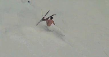 Sur le radar: Awesome Naked Ski Crash