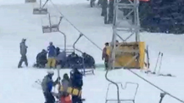 B.C. chairlift falls, 4 injured, 2 critical