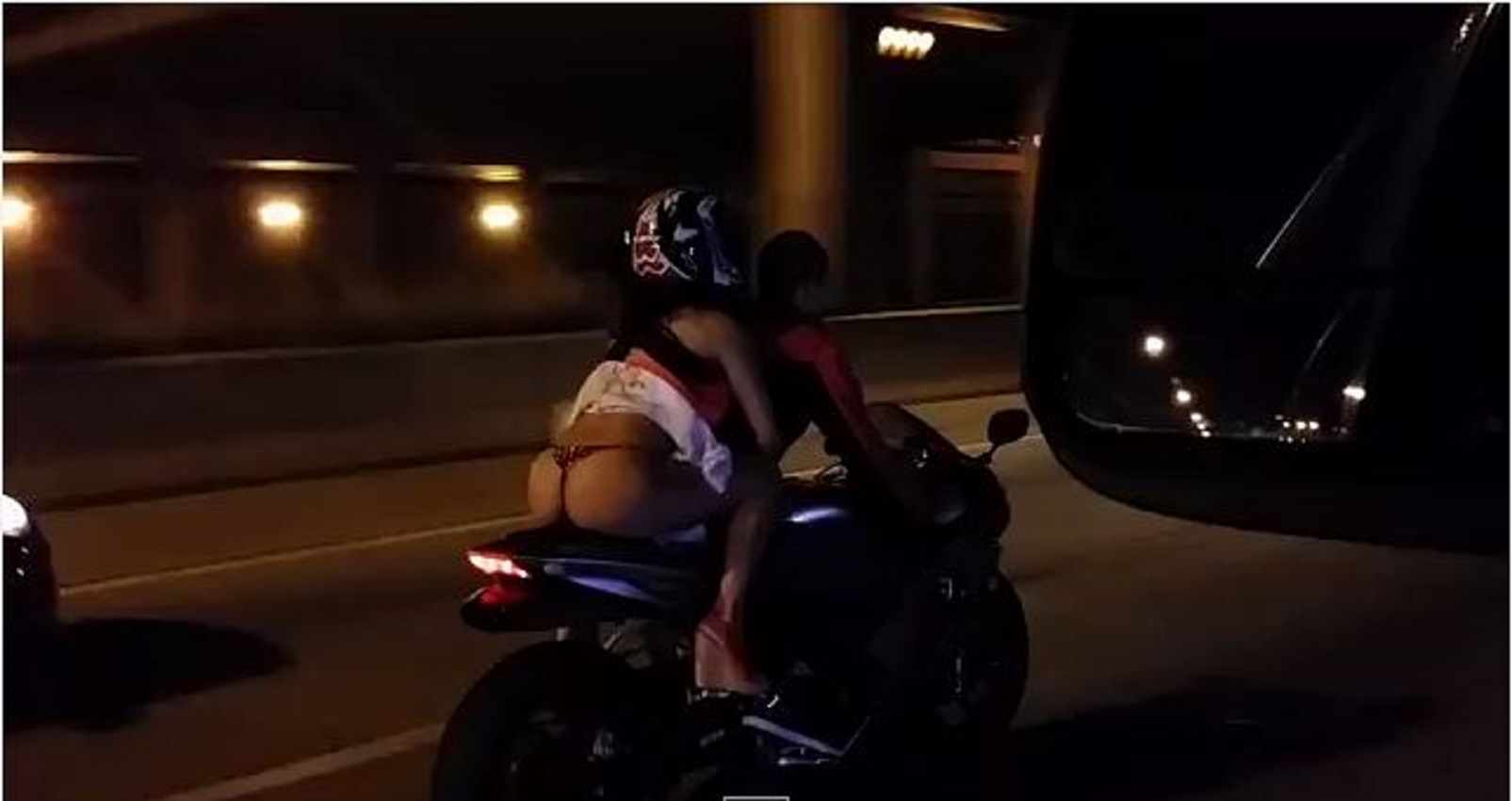 Wearing a thong on a motorcycle is not the perfect idea ever!