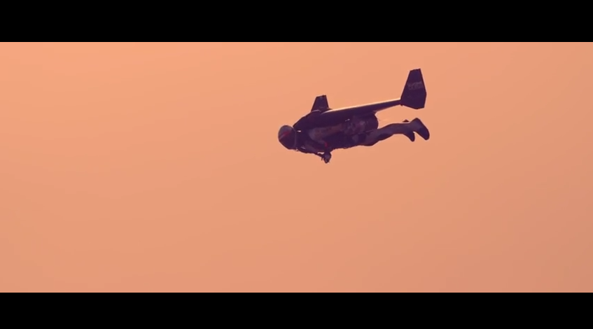 Une nouvelle vidéo du Jetman en action - LE FUTUR.