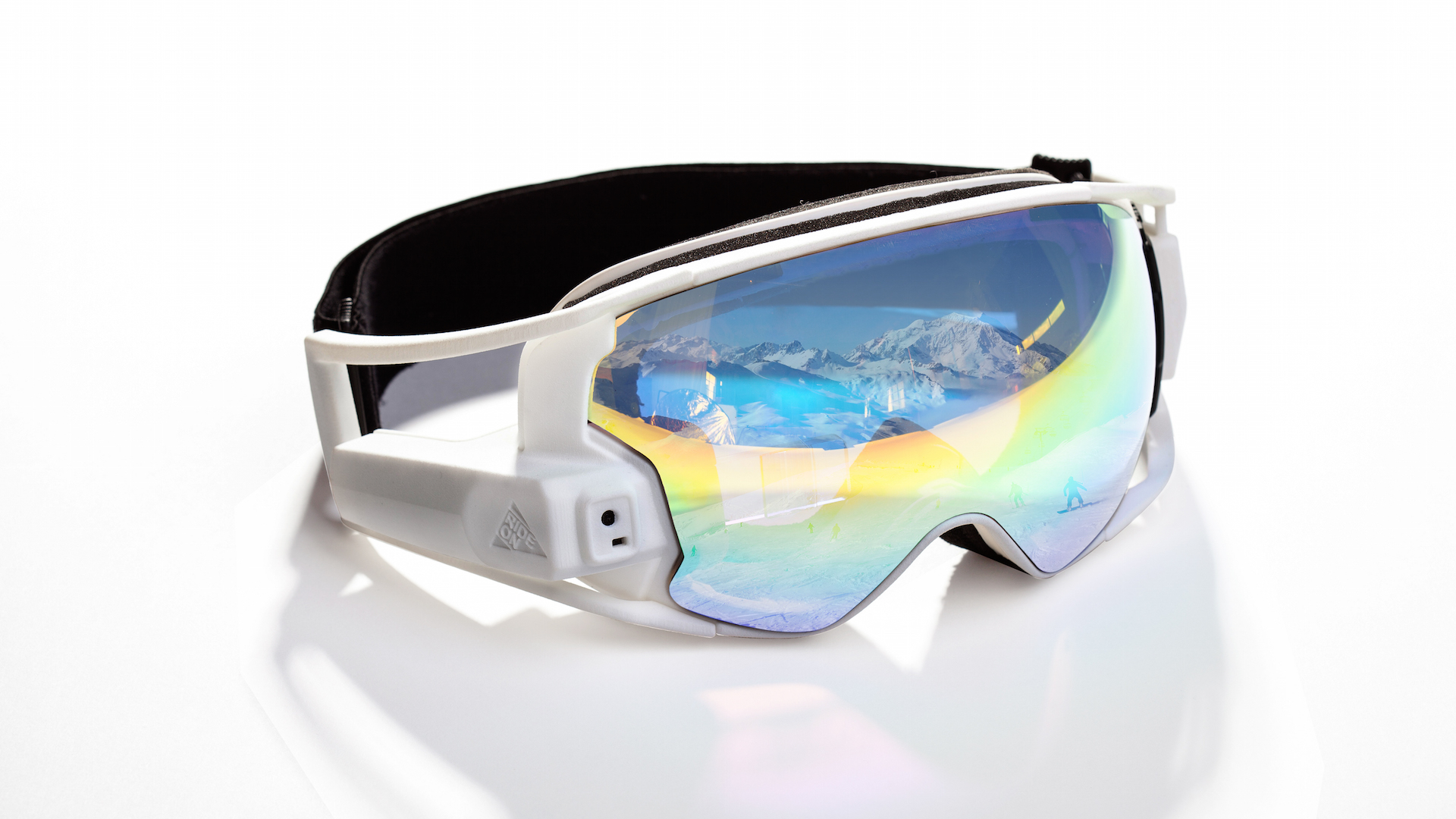 Un masque de ski à réalité augmentée qui va transformer ta vie sur les pistes