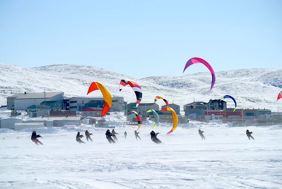 Le KITESURF, un sport dans le vent au Nunavut