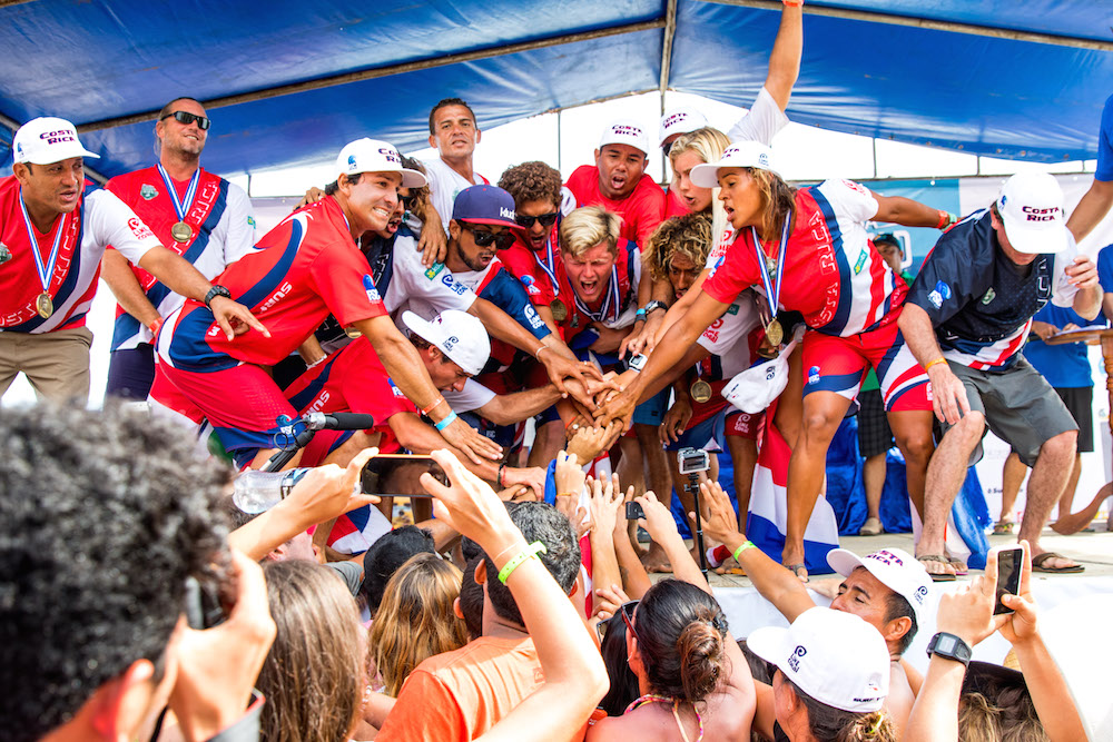 Le Costa Rica couronné pays vainqueur aux World Surfing Games 2015!