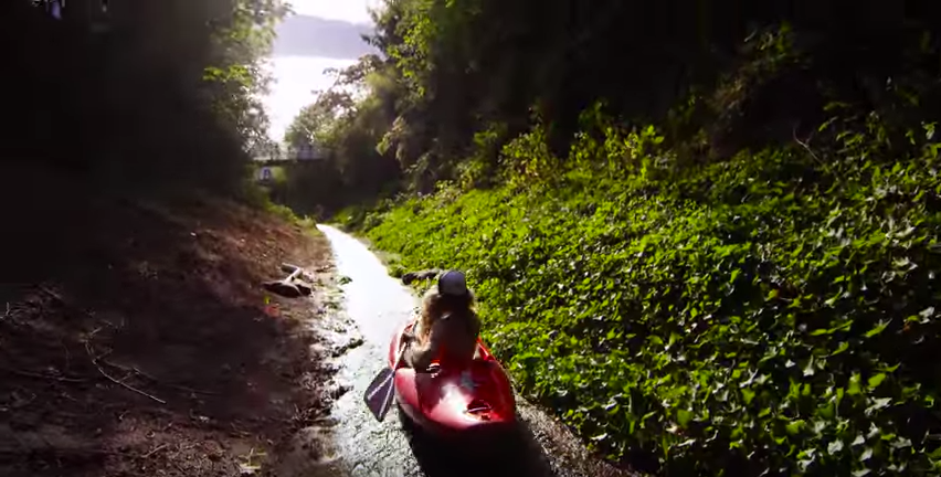Forget the water parks, urban kayaking looks like the best thing ever!